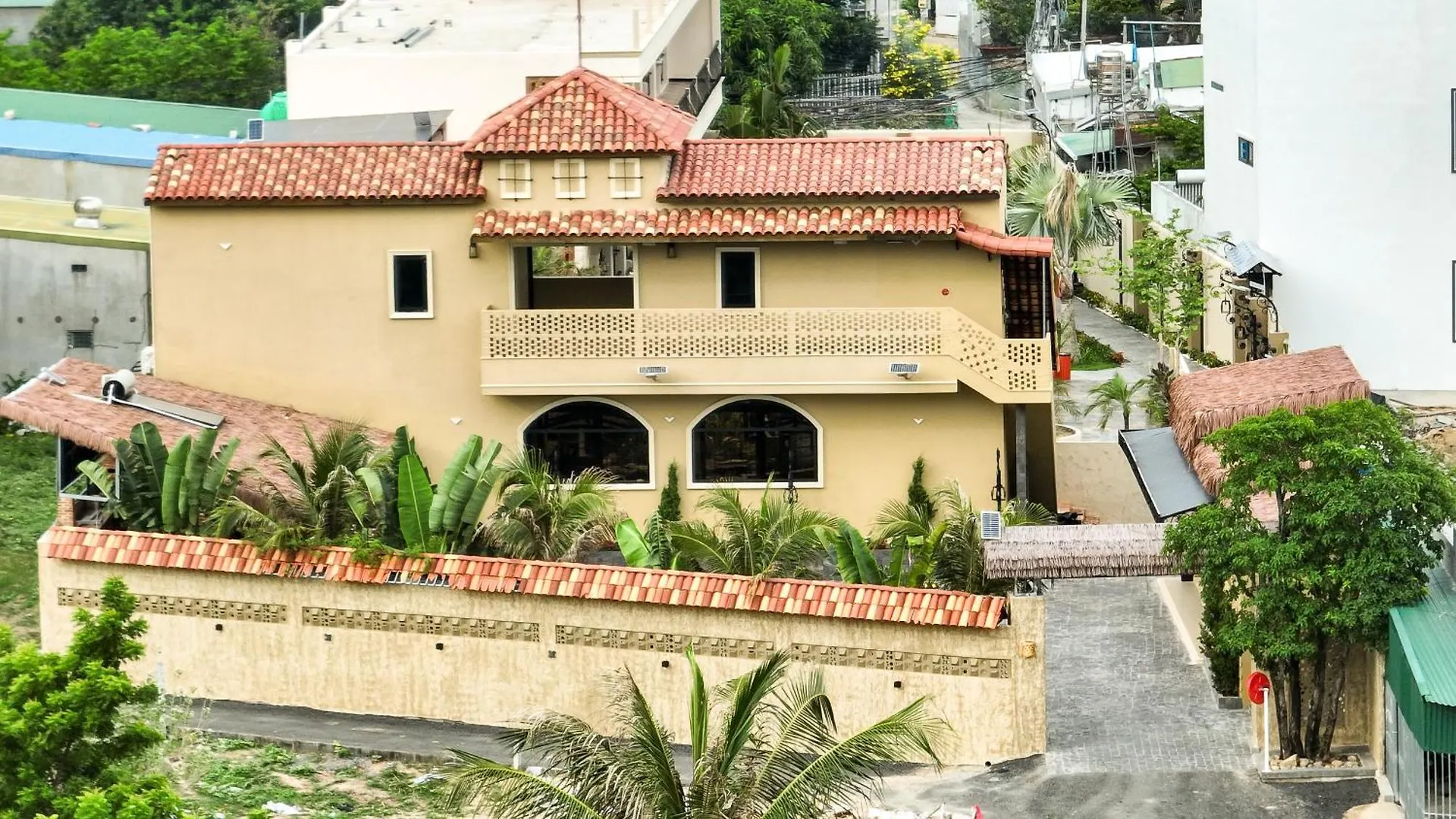 Thai Binh Cam Ranh 2 Hotel