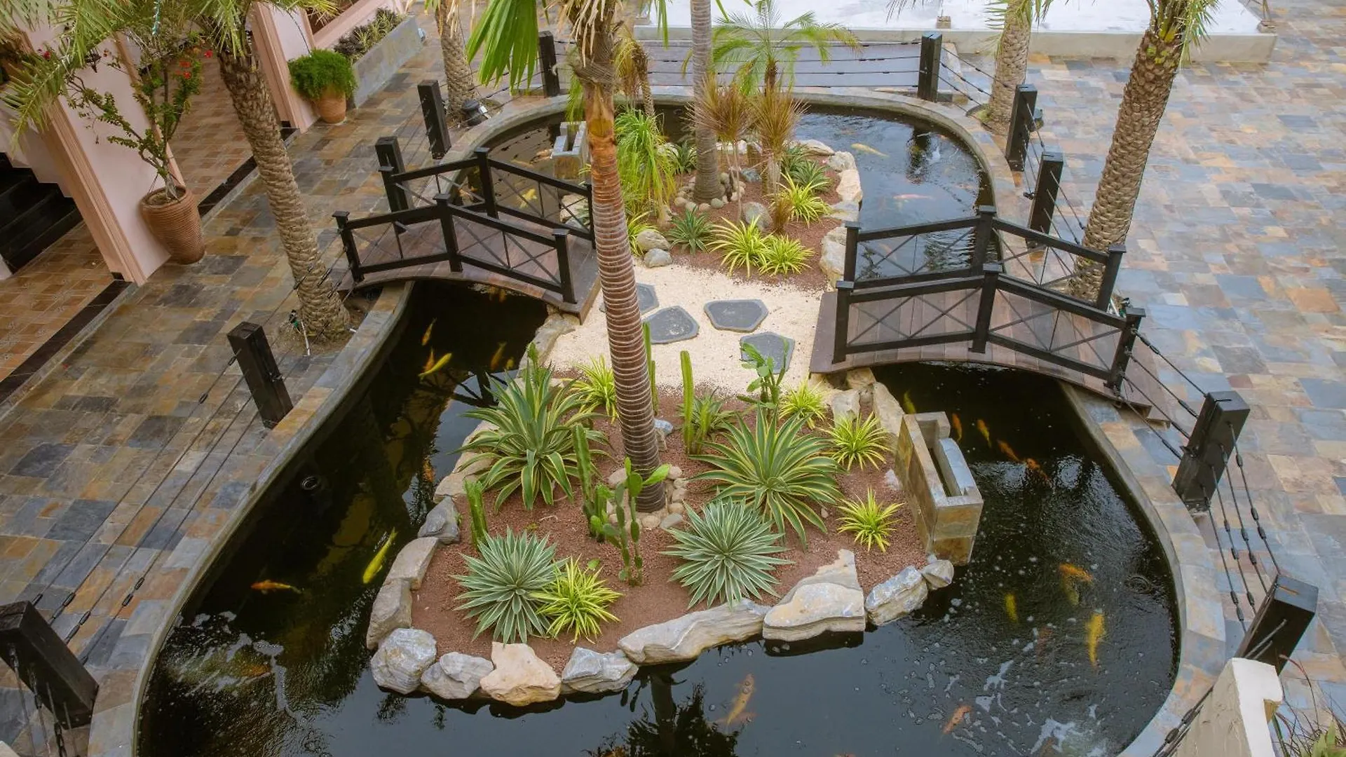 Thai Binh Cam Ranh 2 Hotel